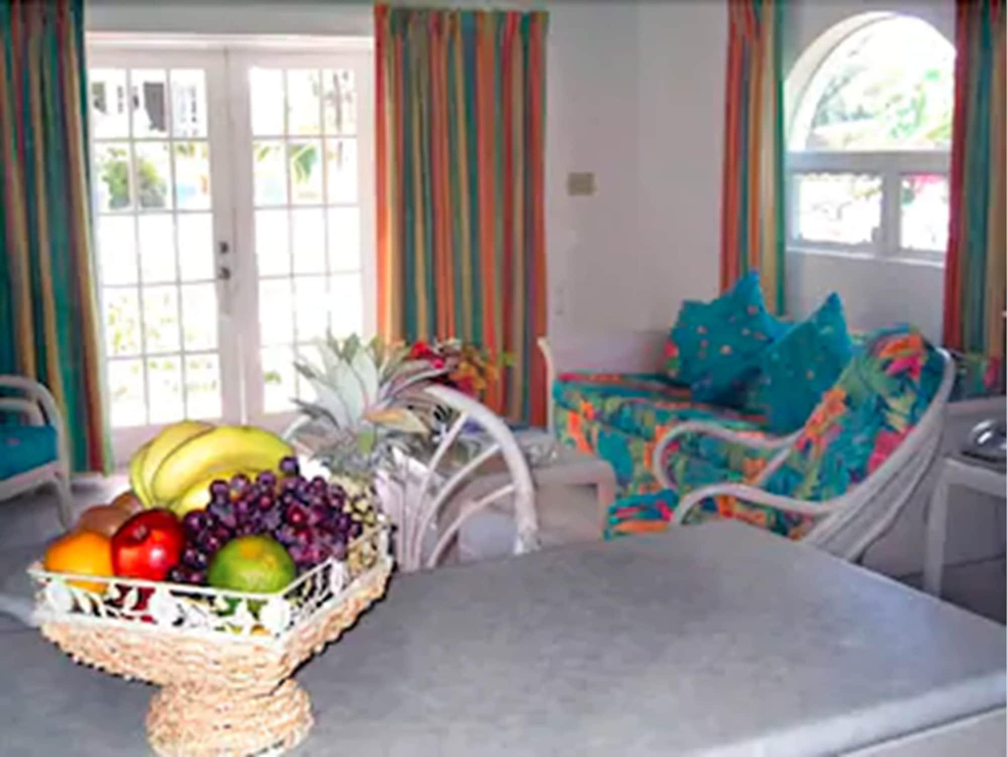 Dickenson Bay Cottages Cedar Grove Екстер'єр фото