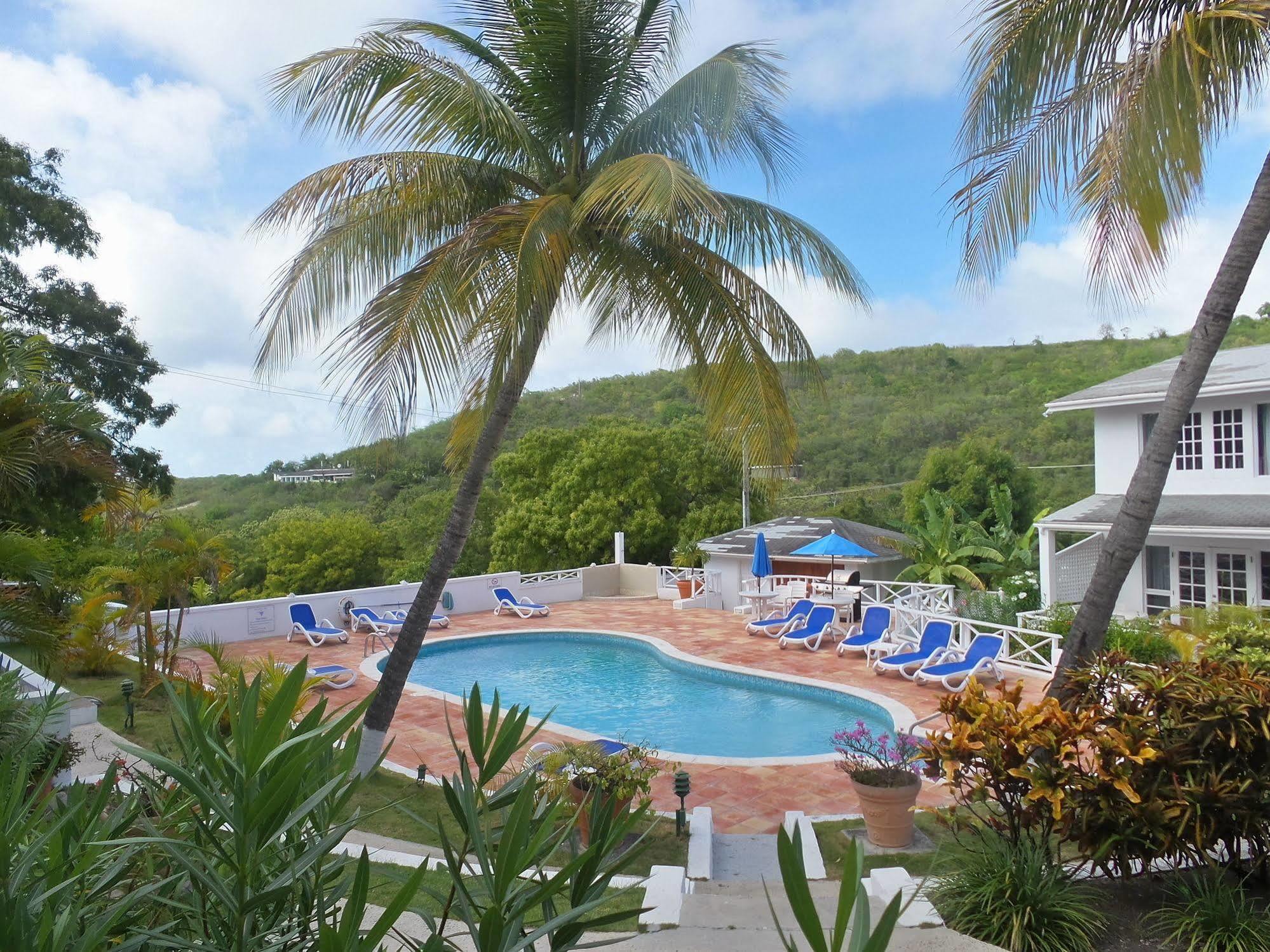 Dickenson Bay Cottages Cedar Grove Екстер'єр фото